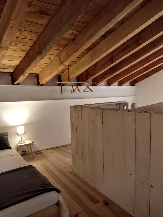 Can Tando Restored Catalan Old Barn To Enjoy Peaceful Rural Simplicity Sant Jordi Desvalls Exterior photo